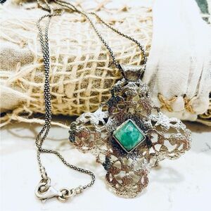 Sterling Silver Chain & Amazonite Pendant